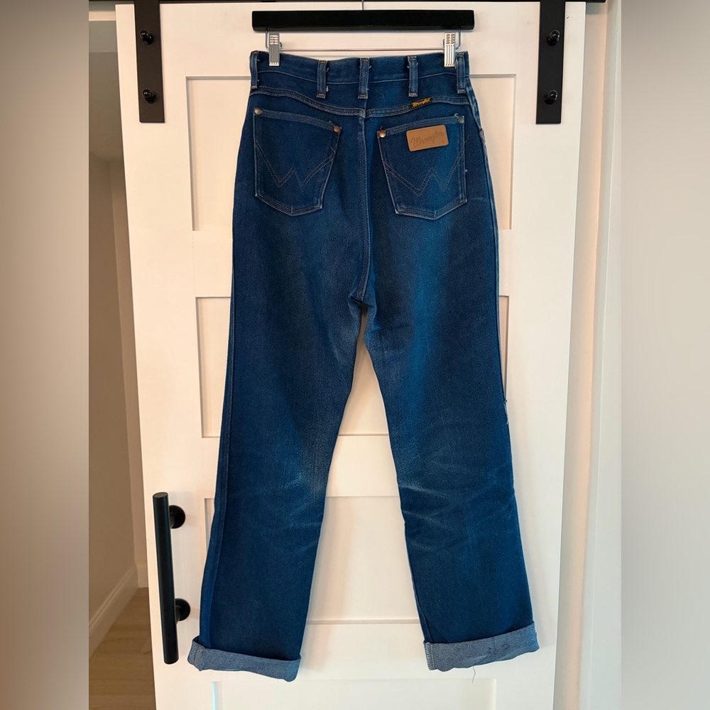 Vintage Wrangler jeans with stretch! - Picture 2 of 9